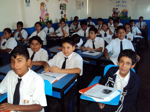 EDUCACIÓN SECUNDARIA  (matrícula)