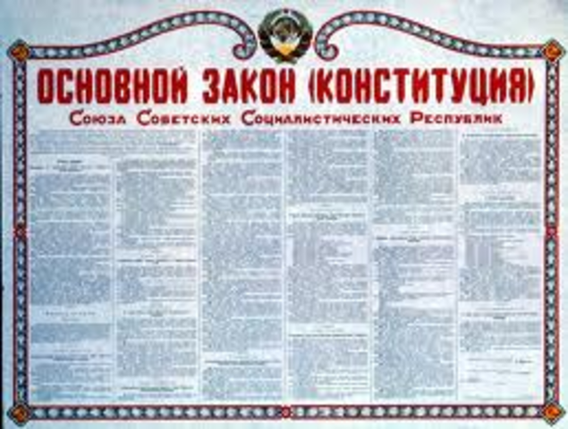 The soviet constitution of 1924 came into affect