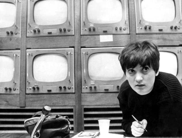 Pilar Miro, obligada a dimitir