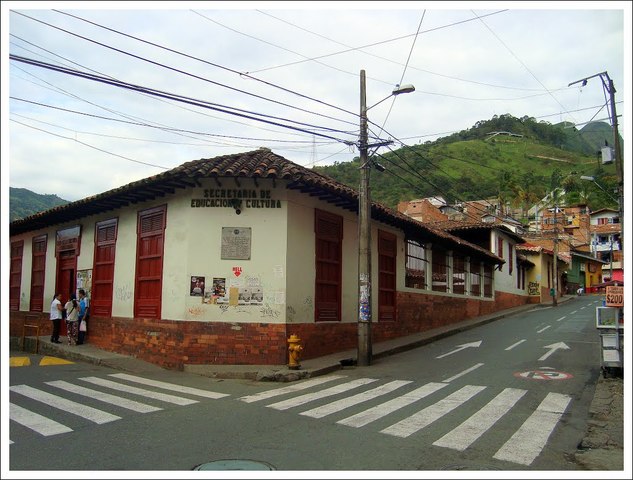 Consolidacion de la Jose Miguel de Restrepo Y Puerta como Institucion