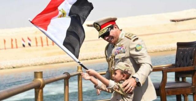 Egipto Desaloja Y Abre El Canal