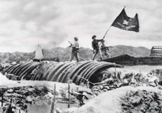 GUERRA DE VIETNAM - Francia pierde batalla a Vietnam