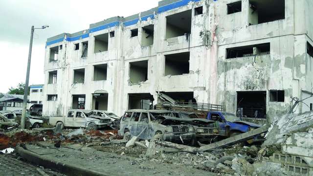 Carro bomba explota en el interior de la Universidad Militar