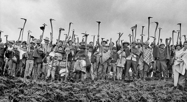 Protesta por el exceso de impuestos