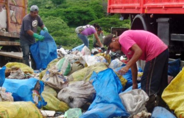 Continuan las cooperativas de reciclaje en la Zona
