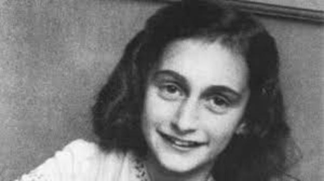 LA NOVELA Y LA II GUERRA MUNDIAL