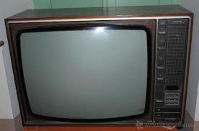 Primer Televisor a color