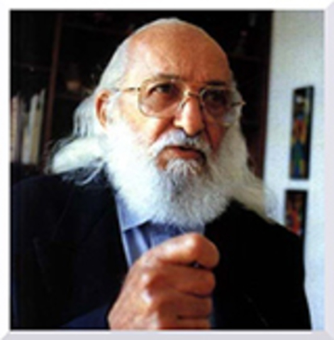 PAULO FREIRE