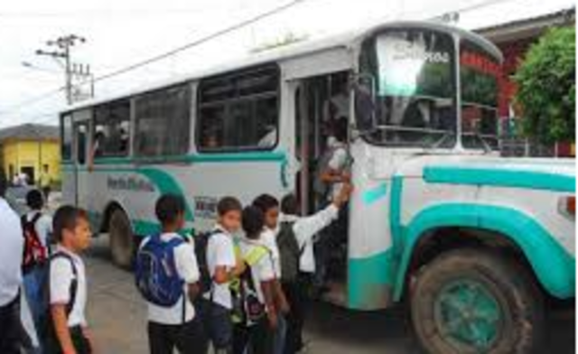 IMPLEMENTACION DE TRANSPORTE ESCOLAR