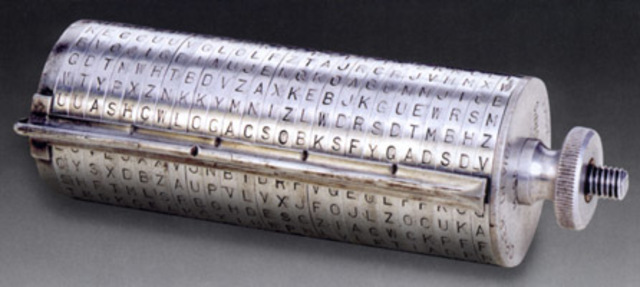 "Étienne Bazeries creó un cilindro"