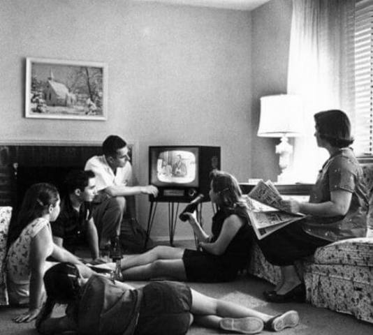 Medios de educación masiva