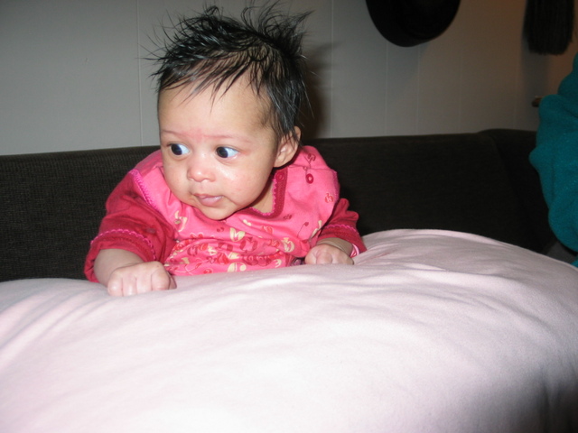 Ella Holds her head up