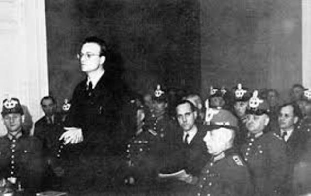 Alfred Delp gets arrested