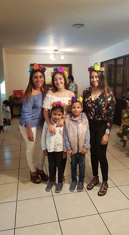 Despedida de El Salvador para estudiar en Guatemala