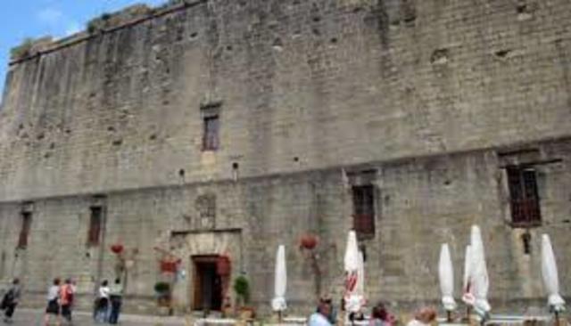 Enperadorea tronagabetu zuten