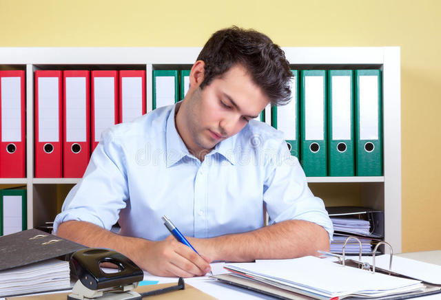 mer blir skrevet ned