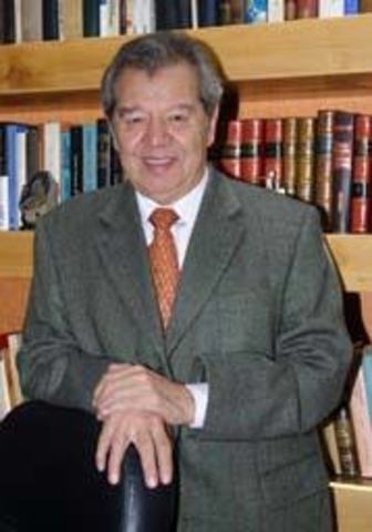 Porfirio Muñoz Ledo - Educación