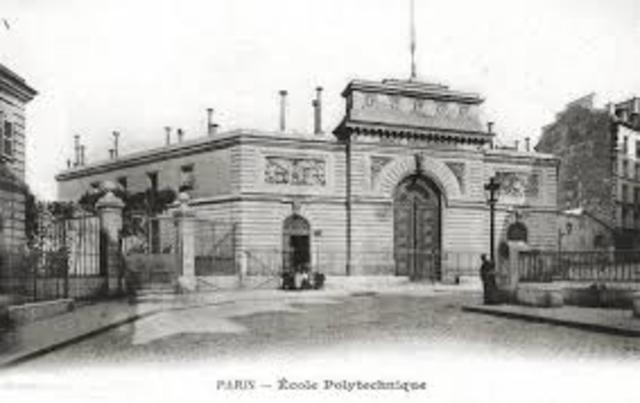 Primera Escuela de ingeniería en el Mundo