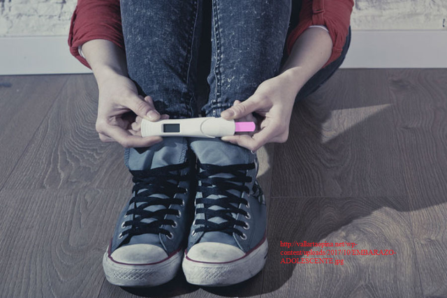 MENOS EMBARAZOS, MÁS NIÑAS ESTUDIANDO