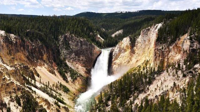 Yellowstone National Park founded