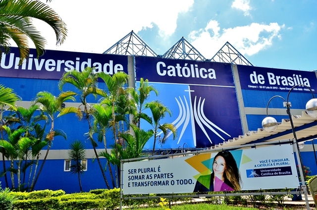 Universidad Católica de Humanidades