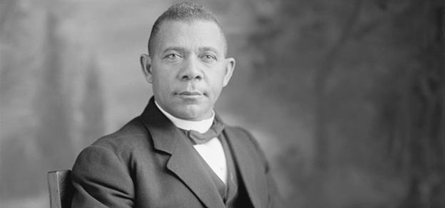 Booker T . Washington