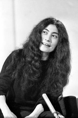 Yoko Ono