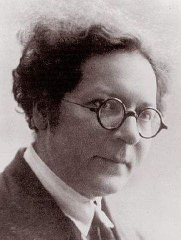 leader of Warsaw uprising