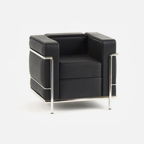 Le Corbusier - LC2 armchair