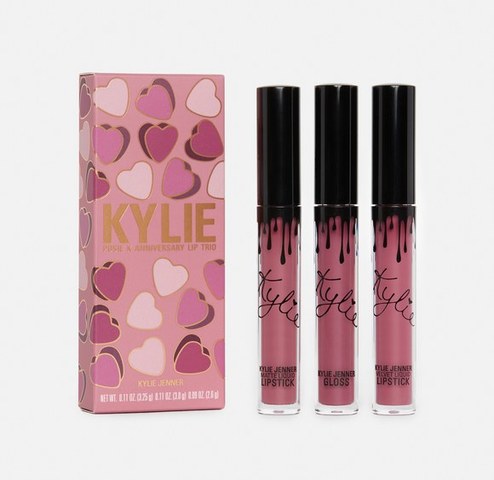 Kylie Cosmetics line drops