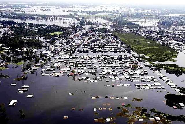 MALAS CONDICIONES DE LOS REOS TRAS LA INUNDACIÓN