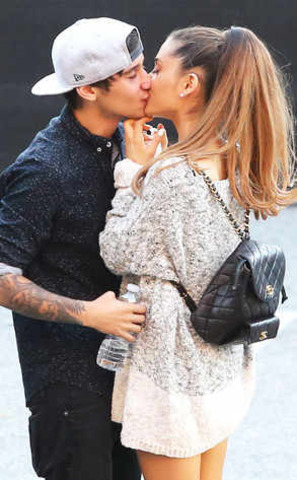 ARIANA GRANDE VOLVIÓ CON JAI BROOKS