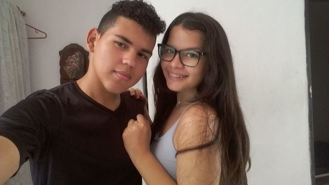 con mi hermano (unicornia mayor)