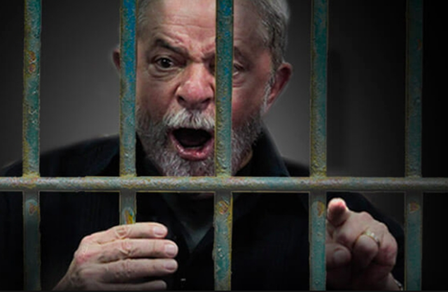 Ex Presidente Lula é preso