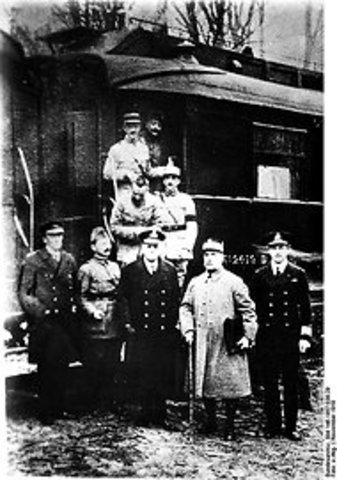 France signs armistice with Germany