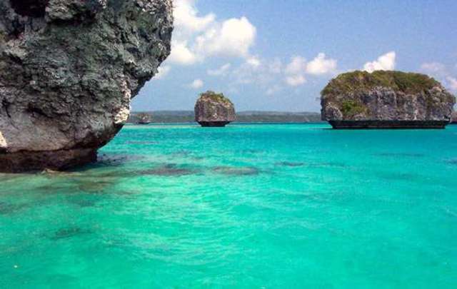 Migrants leave the Solomon Islands for what we know as New Caledonia