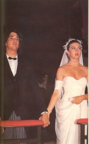 Esposa del samario Carlos vives