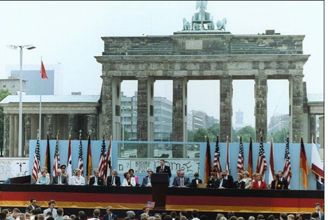 ‘Tear Down This Wall’ Speech