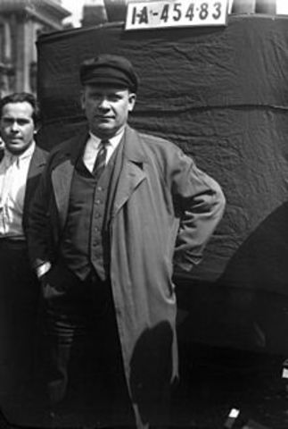 Ernest Thälmann KPD-ren lider berria