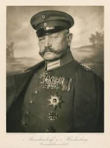 Paul Von Hindenburg, presidente berria.