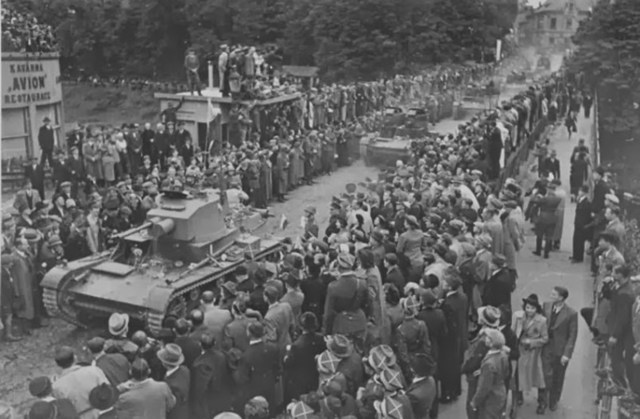 Alemania Polonia inbaditzen du.