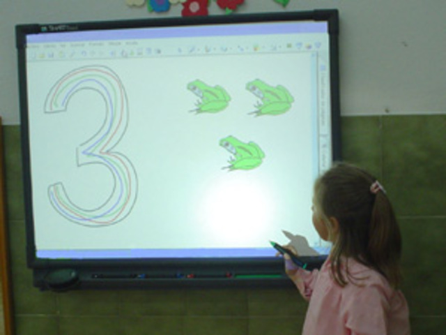 2000 PIZARRA INTERACTIVA