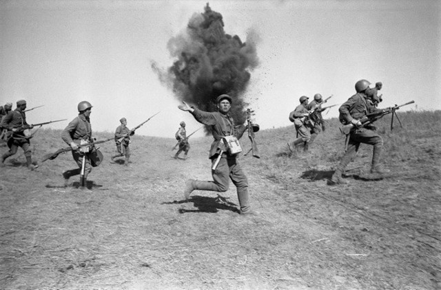 Soviet troops counterattack