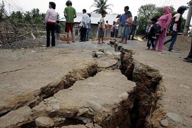 Sismo isla sumatra 7,6°
