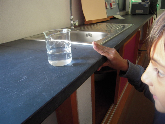 Medição de 100ml de água