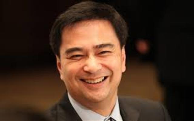Parliament elects Abhisit Vejjajiva as prime minister