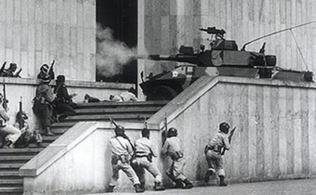 El M-19 se toma el Palacio de Justicia