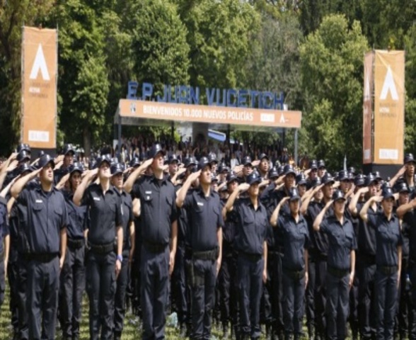 Famoso juego del "Tetris". Egrese de  la Escuela de  Policía “Juan Vucetich”.