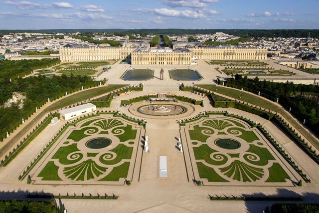 LA REGGIA DI VERSAILLES