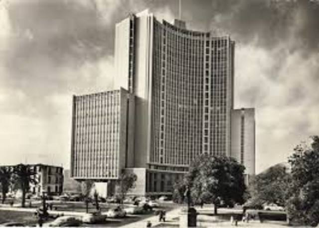 Renombramiento de los Ministerios